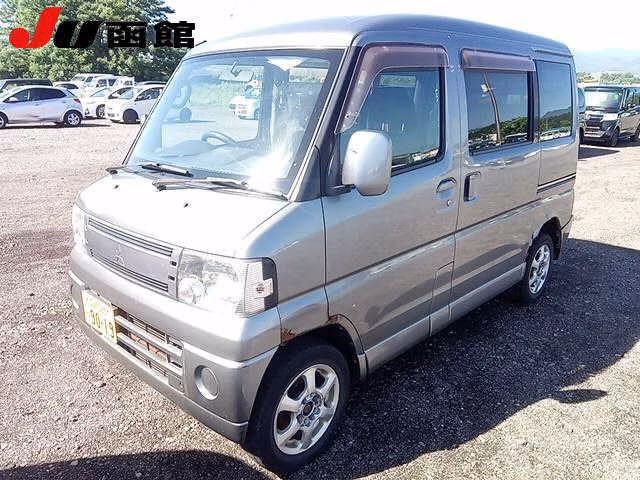 MITSUBISHI TOWN BOX