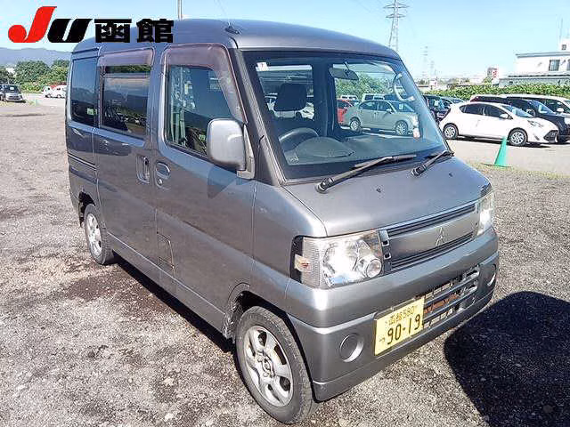 MITSUBISHI TOWN BOX