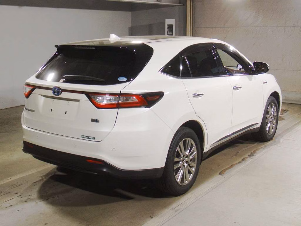 TOYOTA HARRIER