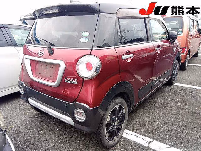 DAIHATSU CAST