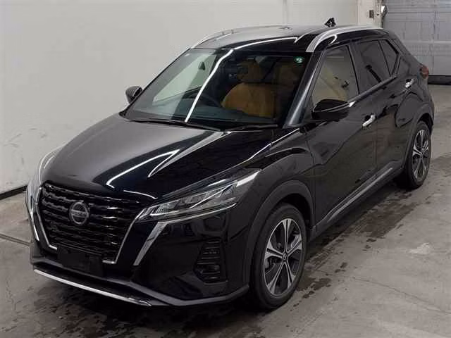 NISSAN KICKS