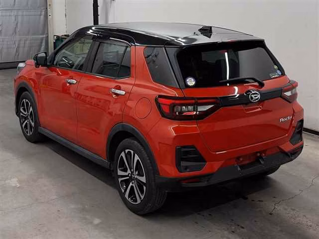 DAIHATSU ROCKY