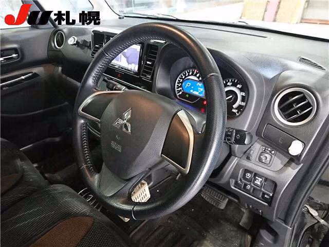 MITSUBISHI EK SPACE
