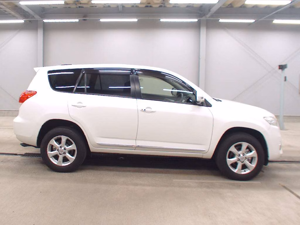 TOYOTA VANGUARD