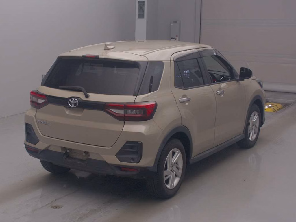 TOYOTA RAIZE