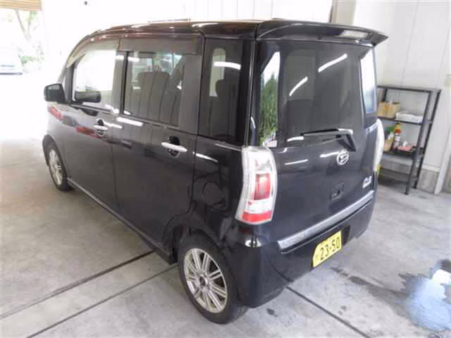 DAIHATSU TANTO EXE
