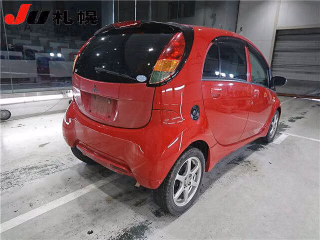MITSUBISHI I