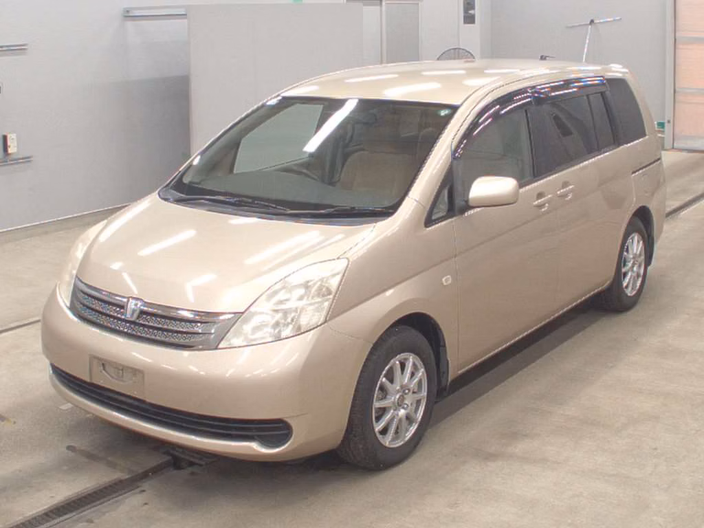 TOYOTA ISIS
