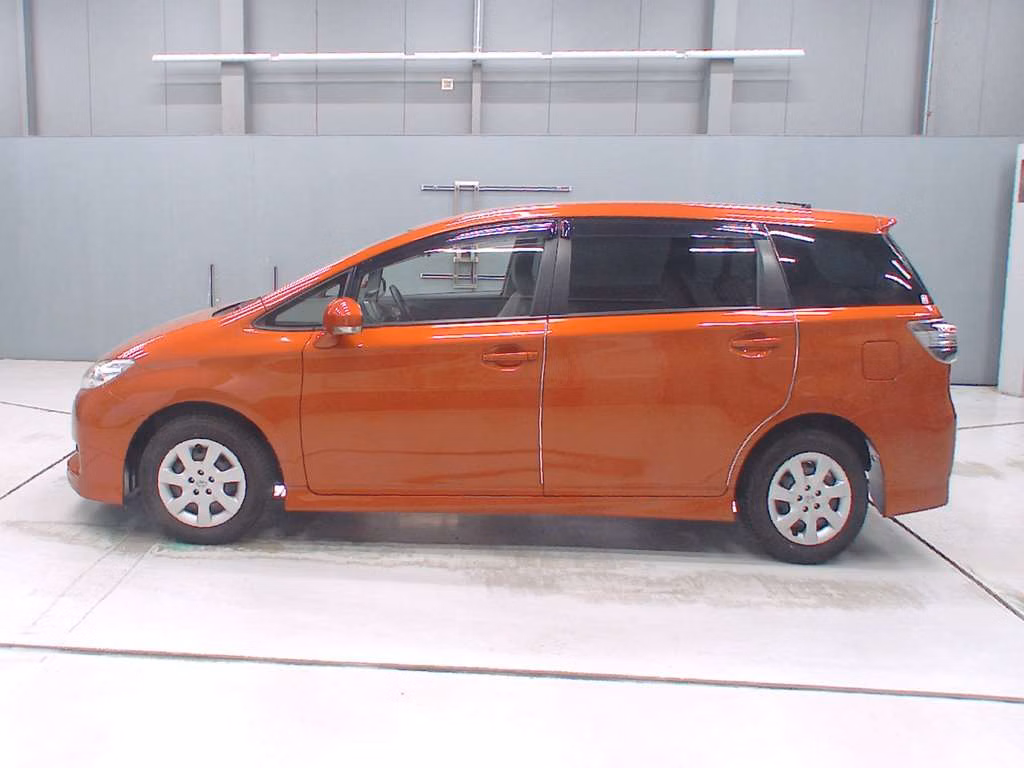 TOYOTA WISH