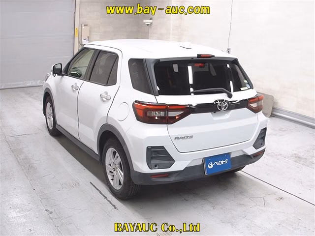 TOYOTA RAIZE