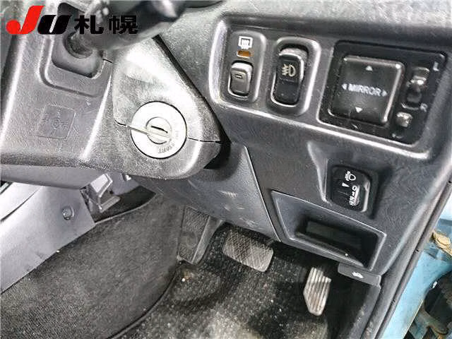 DAIHATSU TERIOS KID