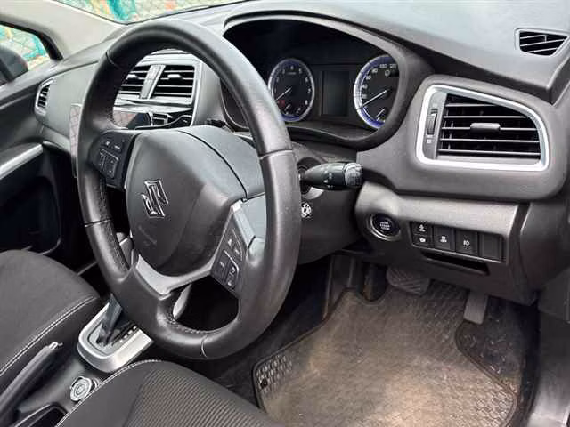 SUZUKI SX4