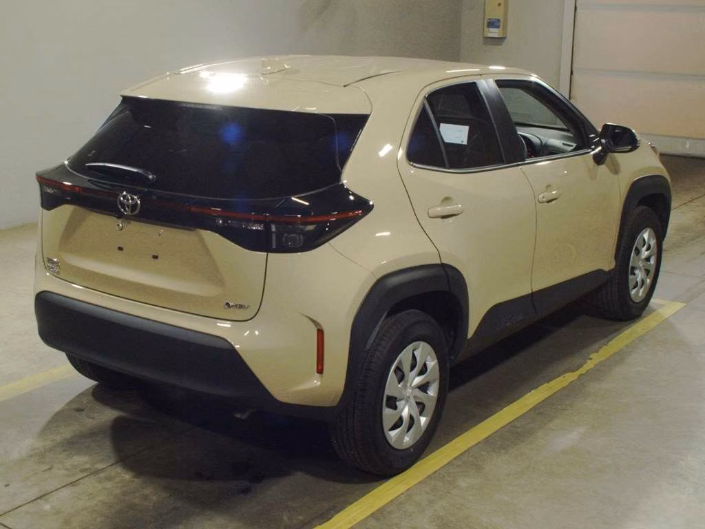 TOYOTA YARIS CROSS