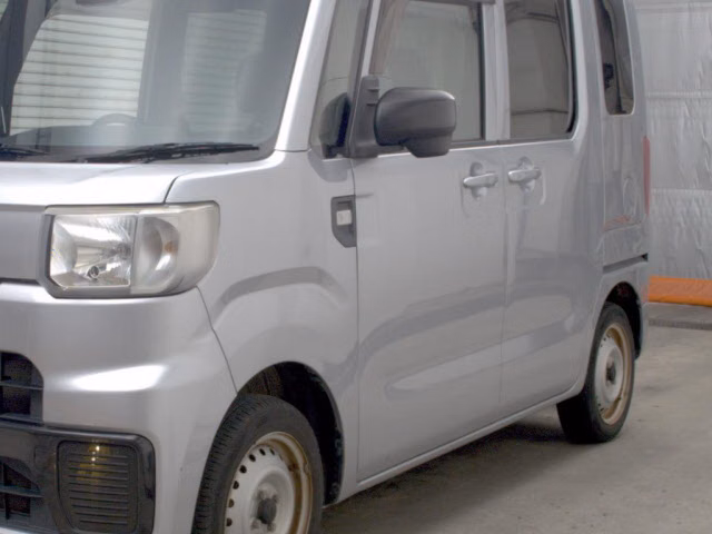 DAIHATSU HIJET CADDIE