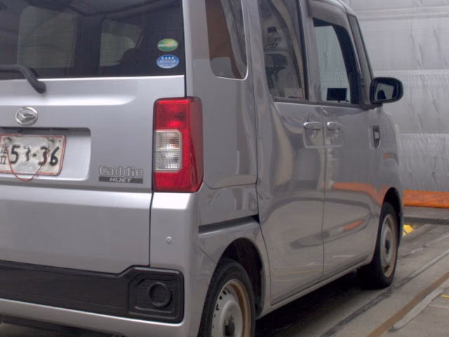 DAIHATSU HIJET CADDIE