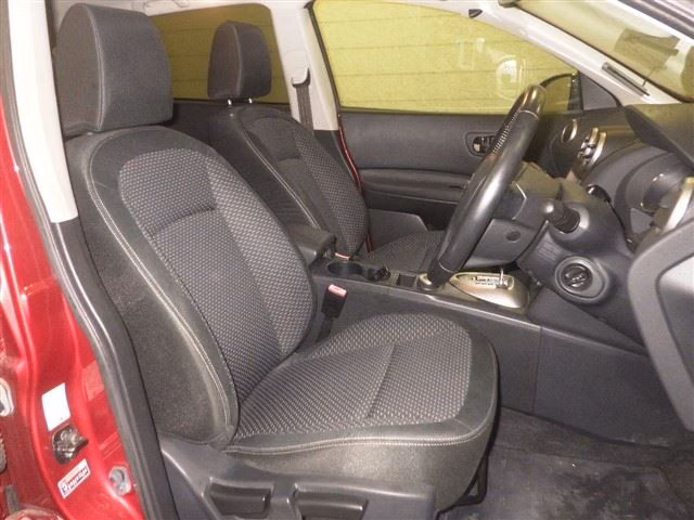NISSAN DUALIS