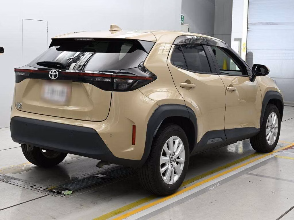 TOYOTA YARIS CROSS