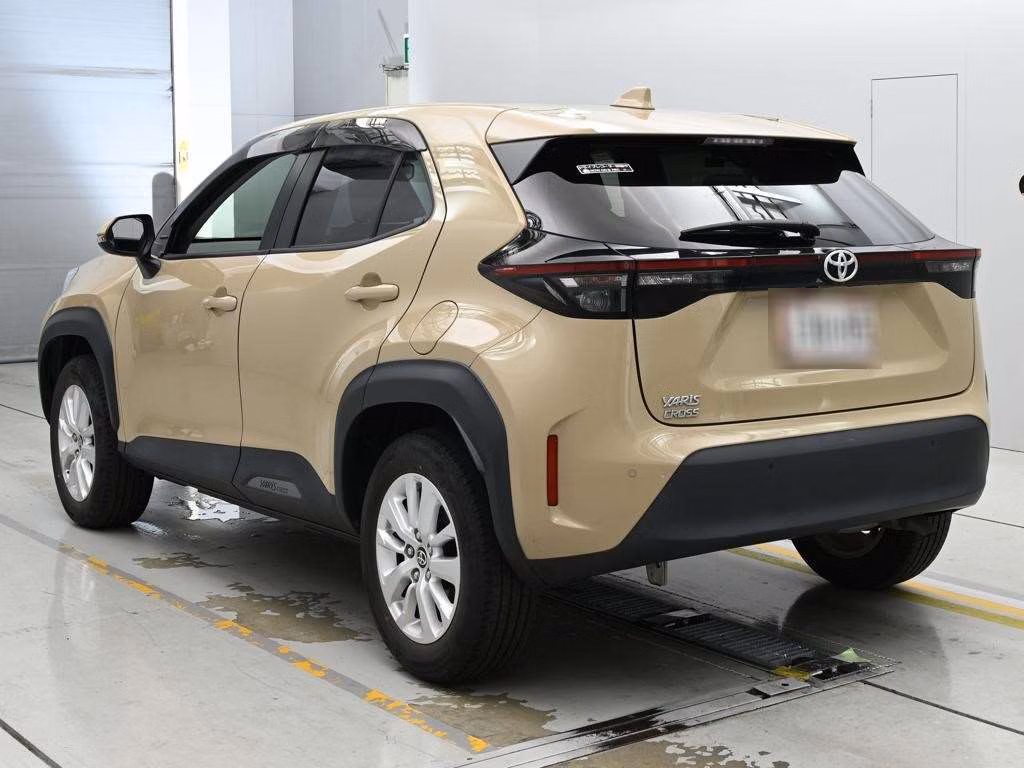 TOYOTA YARIS CROSS