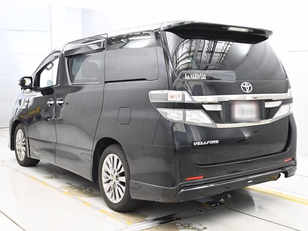 TOYOTA VELLFIRE