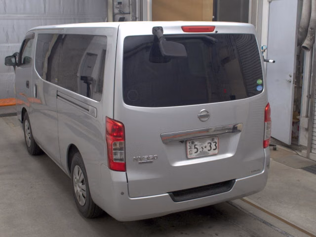 NISSAN NV350 CARAVAN