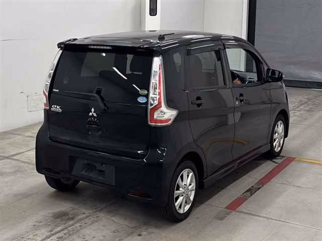 MITSUBISHI EK CUSTOM