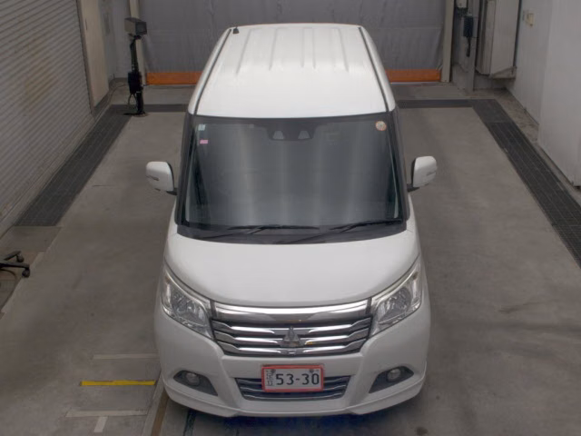 MITSUBISHI DELICA D:2