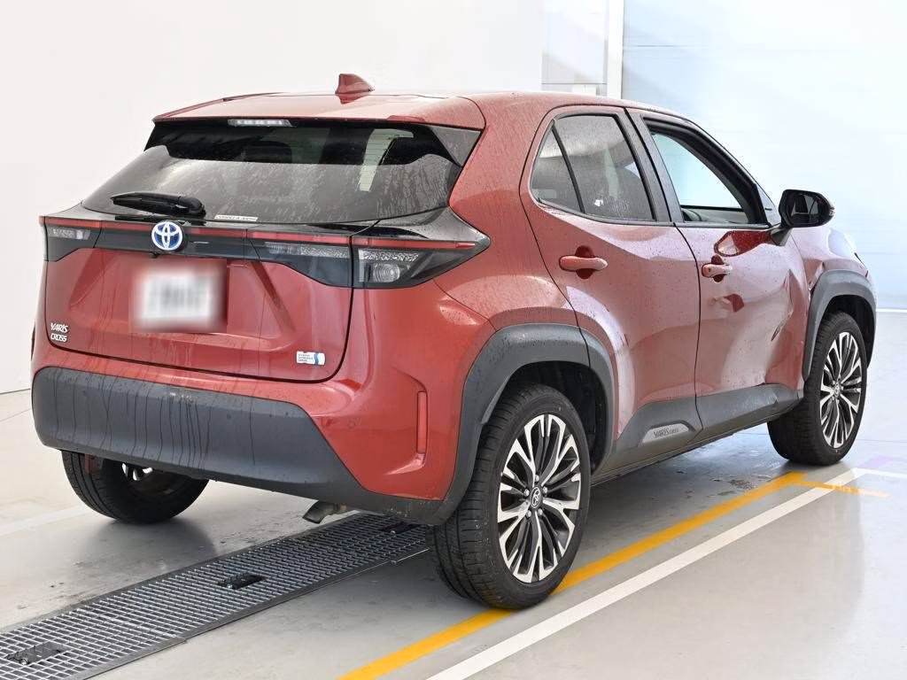 TOYOTA YARIS CROSS