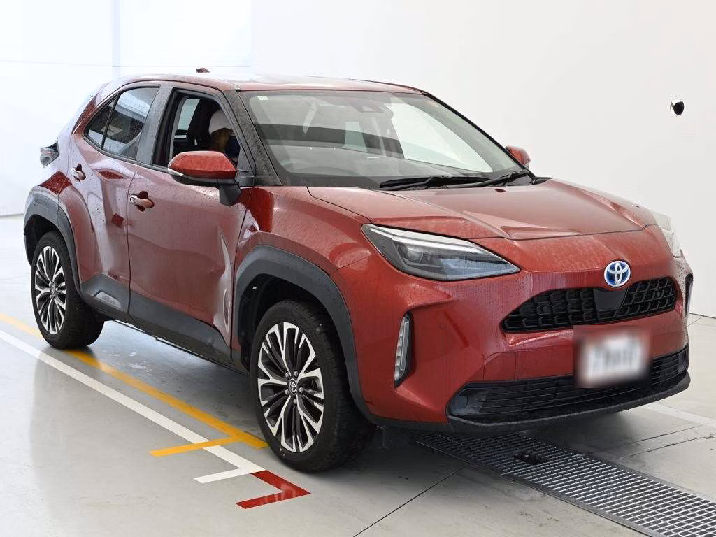 TOYOTA YARIS CROSS