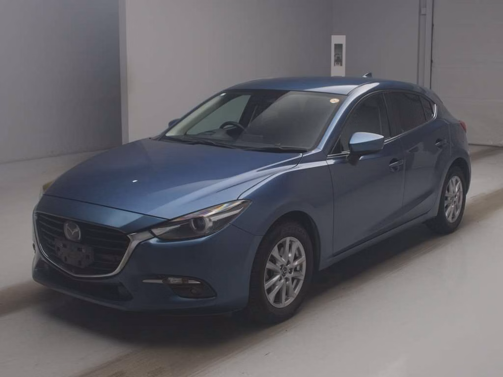 MAZDA AXELA