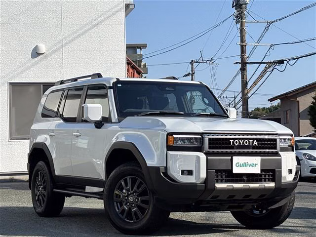 TOYOTA LAND CRUISER PRADO