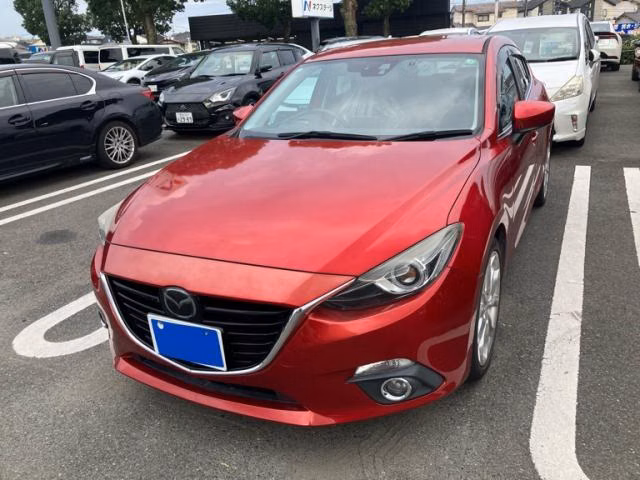 MAZDA AXELA