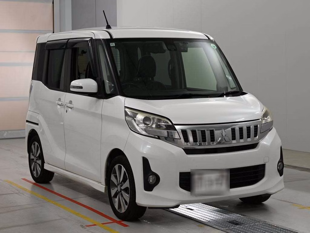 MITSUBISHI EK SPACE