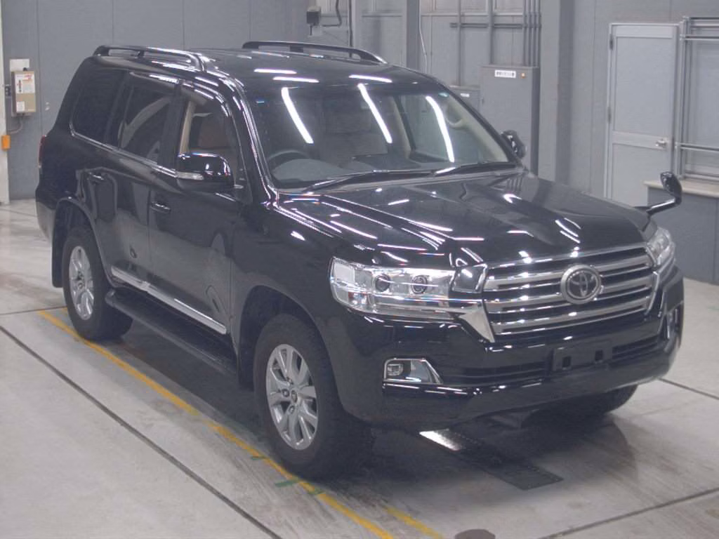 TOYOTA LAND CRUISER