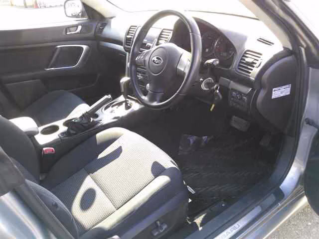 SUBARU LEGACY