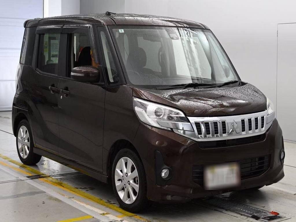 MITSUBISHI EK SPACE