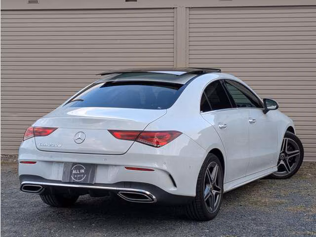 MERCEDES-BENZ CLA-CLASS