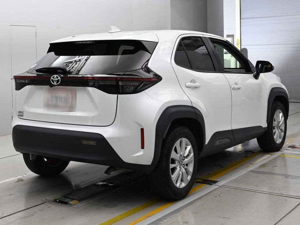 TOYOTA YARIS CROSS