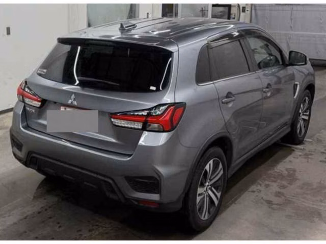 MITSUBISHI RVR