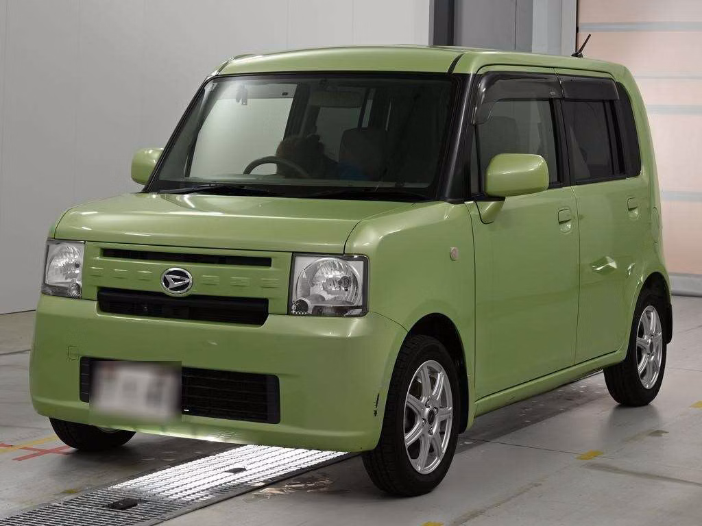 DAIHATSU MOVE CONTE