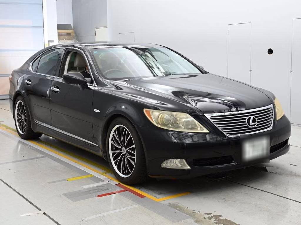 LEXUS LS460