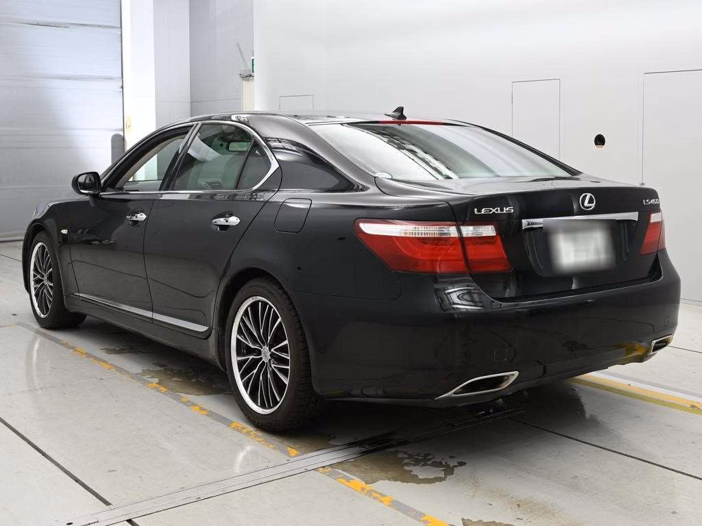 LEXUS LS460