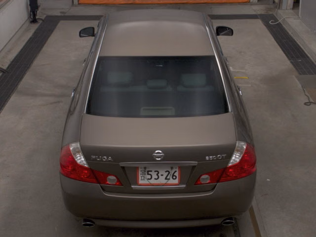 NISSAN FUGA