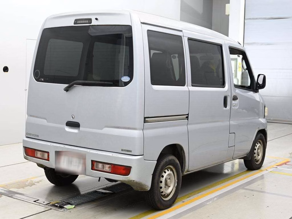 MITSUBISHI MINICAB