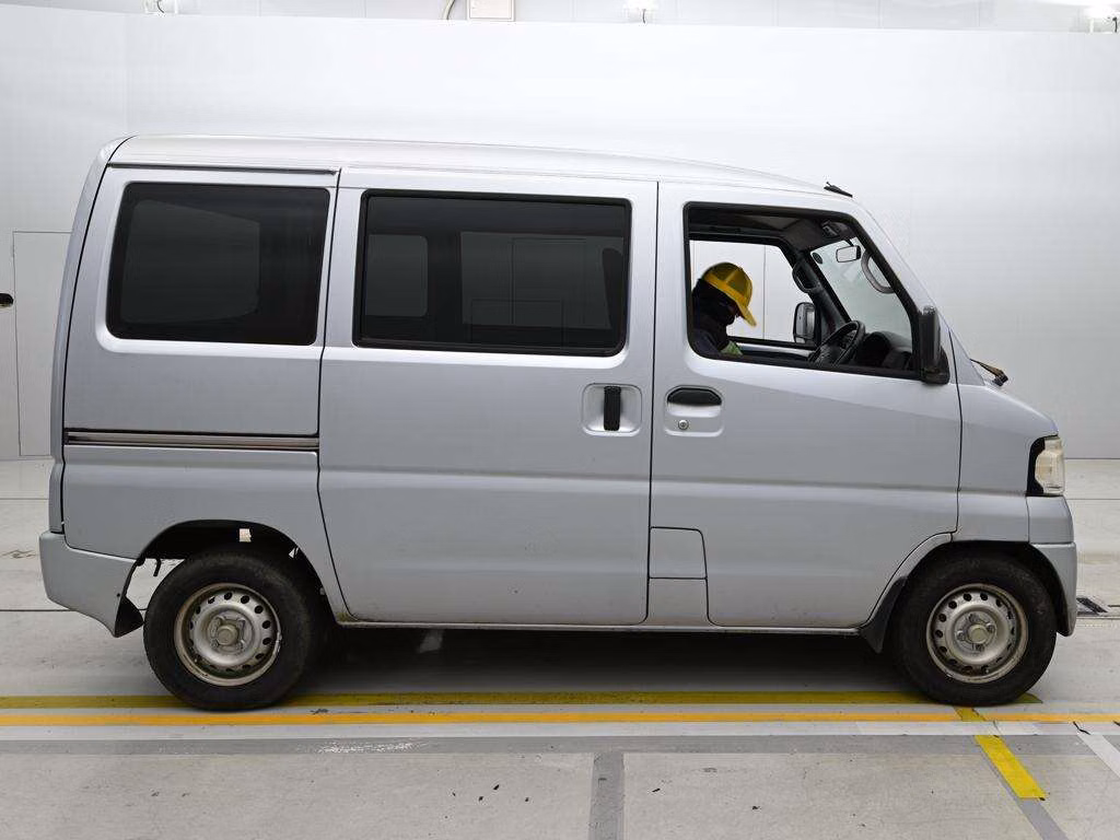 MITSUBISHI MINICAB