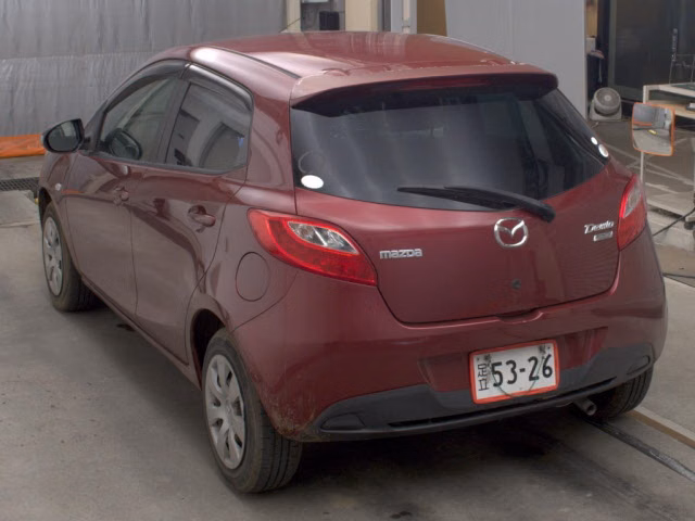 MAZDA DEMIO