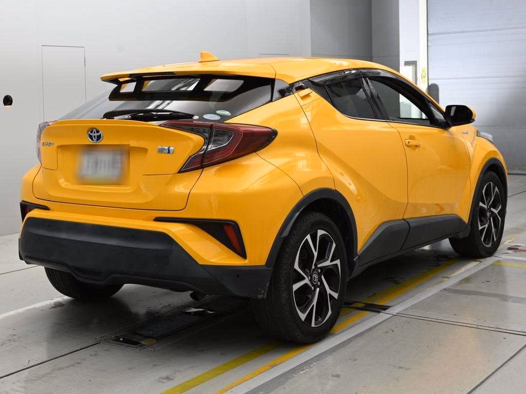 TOYOTA C-HR