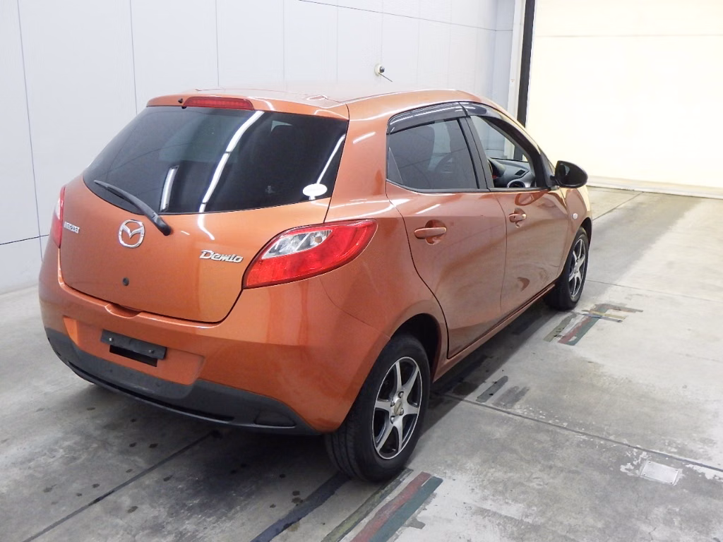 MAZDA DEMIO