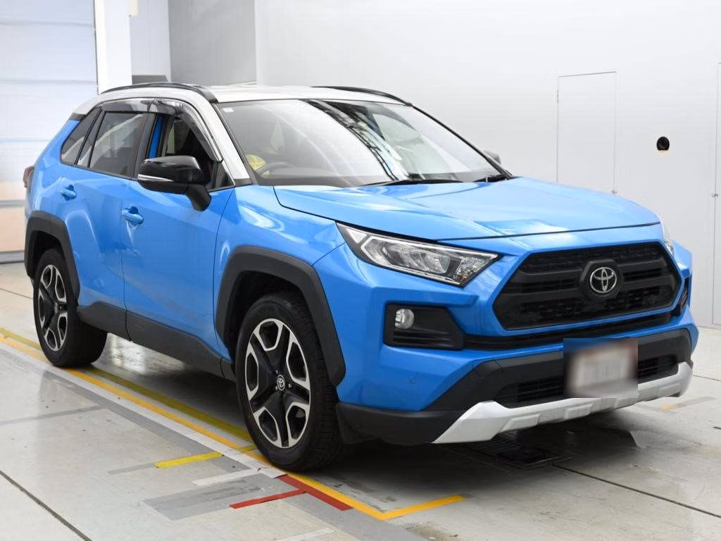 TOYOTA RAV4