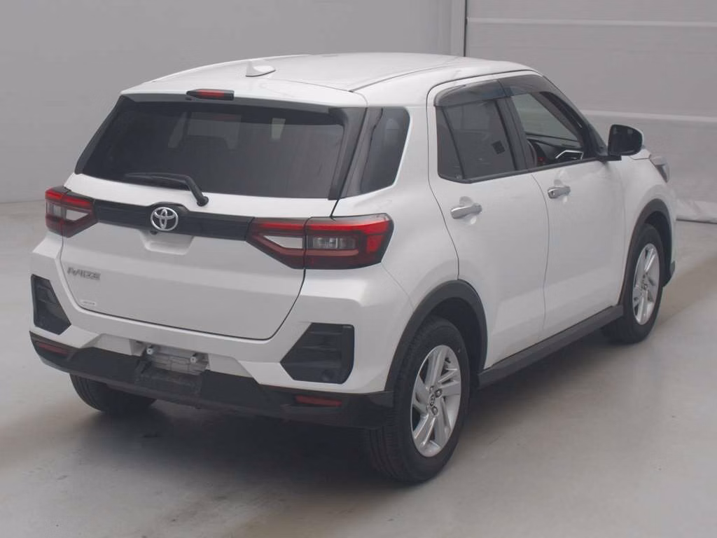 TOYOTA RAIZE