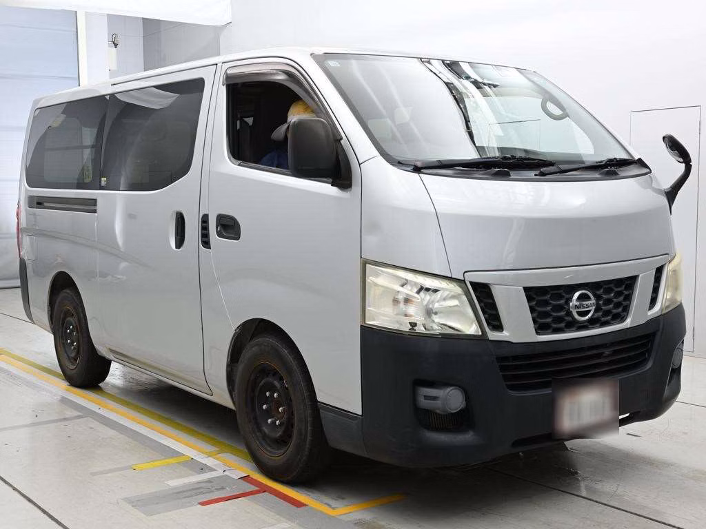 NISSAN NV350 CARAVAN